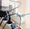 Quelles sont les meilleures pratiques pour sécuriser vos appareils électriques contre les surtensions ?